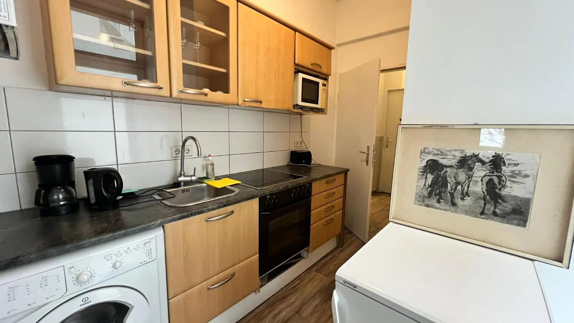 Quaint 1Br In Simmering -Well-Suited For Longstays Vienna Apartment